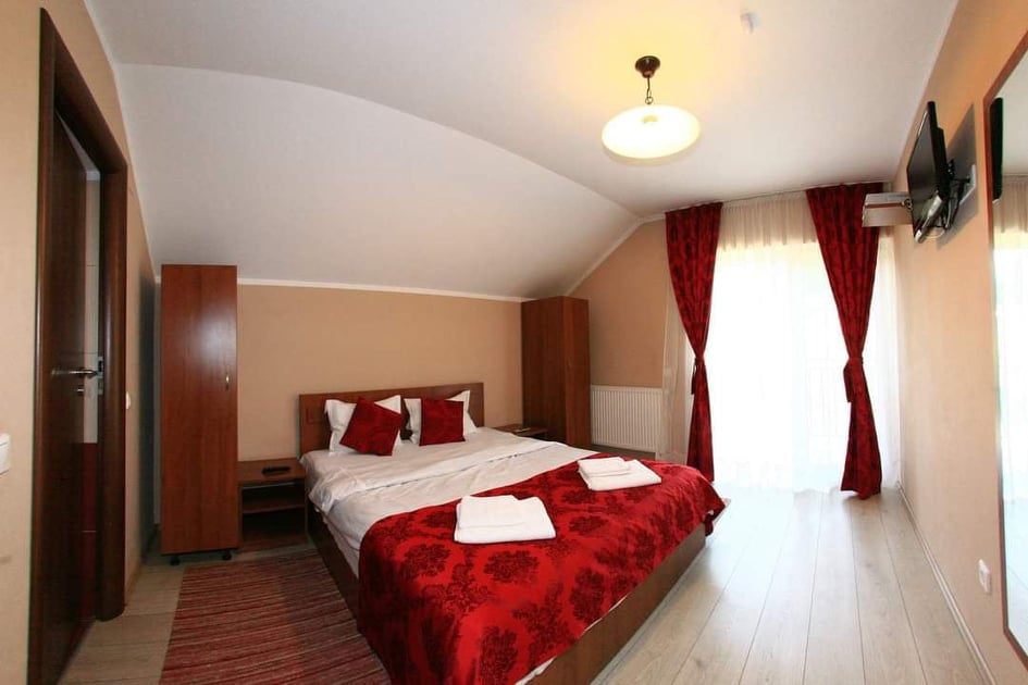 Cazare in Paltinis - VILA EDELWEISS - Paltinis Cazare in Paltinis - VILA EDELWEISS - Paltinis