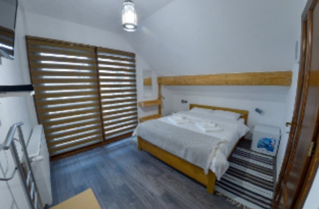 Cazare in Paltinis - CABANA FRUMUSICA - Paltinis Cazare in Paltinis - CABANA FRUMUSICA - Paltinis