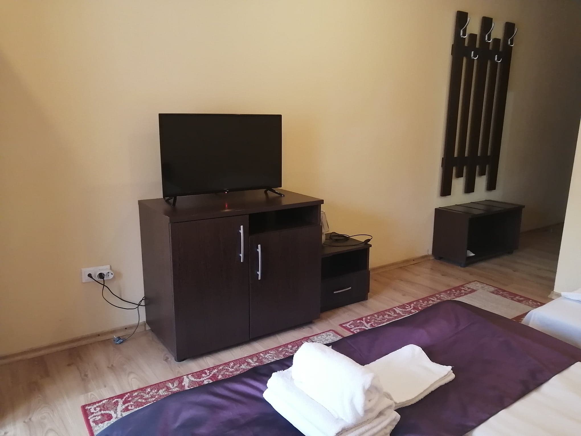 Cazare in Paltinis - PENSIUNEA ALPIN - Valea Stezii Cazare in Paltinis - PENSIUNEA ALPIN - Valea Stezii