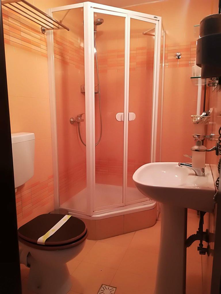 Cazare in Paltinis - PENSIUNEA MAI - Valea Stezii Cazare in Paltinis - PENSIUNEA MAI - Valea Stezii