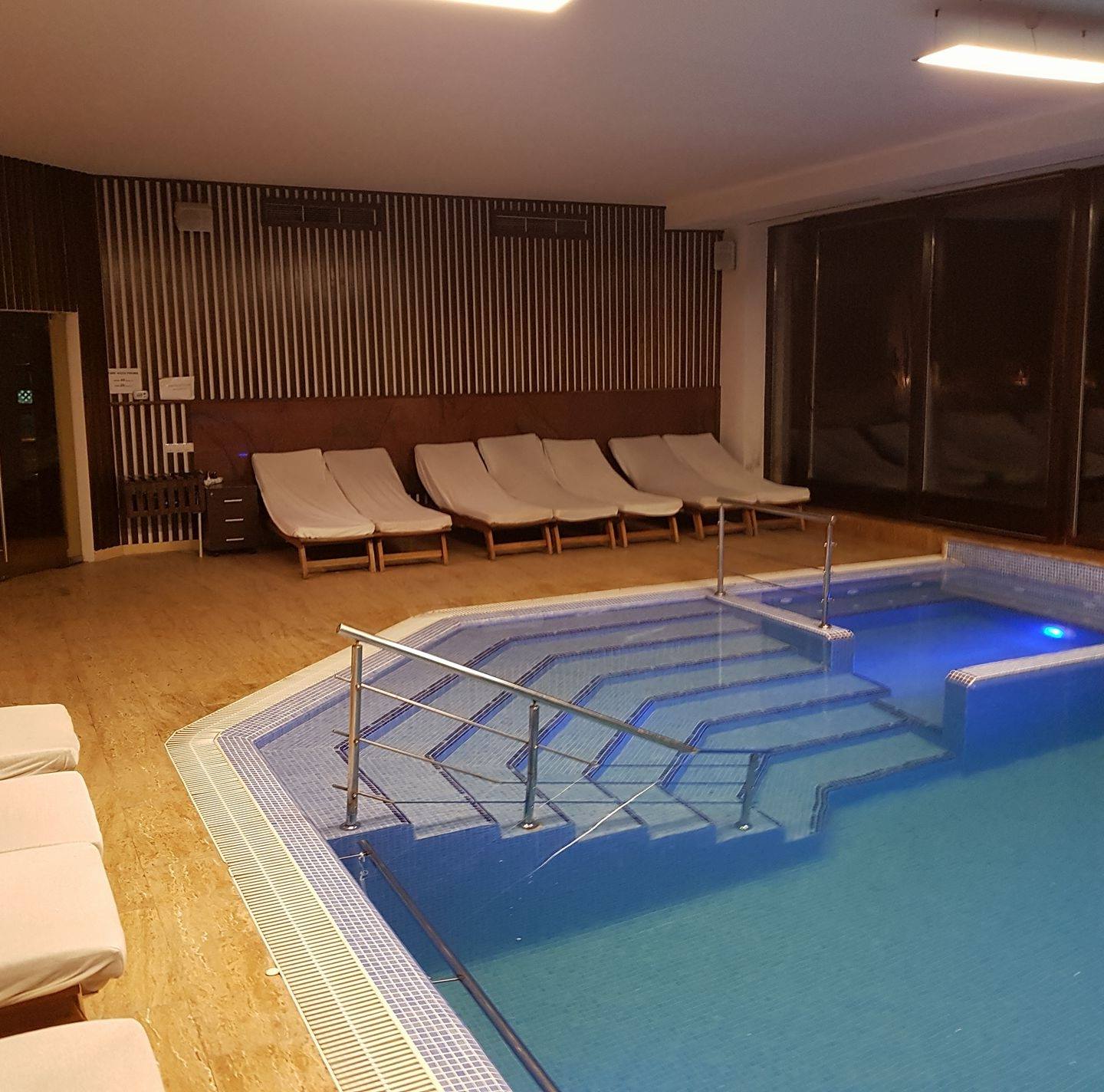 Cazare in Paltinis - PENSIUNEA MAI - Valea Stezii Cazare in Paltinis - PENSIUNEA MAI - Valea Stezii